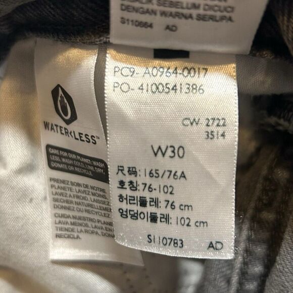 Levi's Low Pro Straight Jeans Gray 30 Mid Rise Relaxed Fit Paint Splatter NWT - Picture 8 of 10